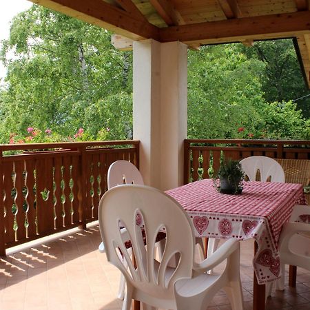 Appartamento Vacanze Bordala Ronzo-Chienis Exterior foto